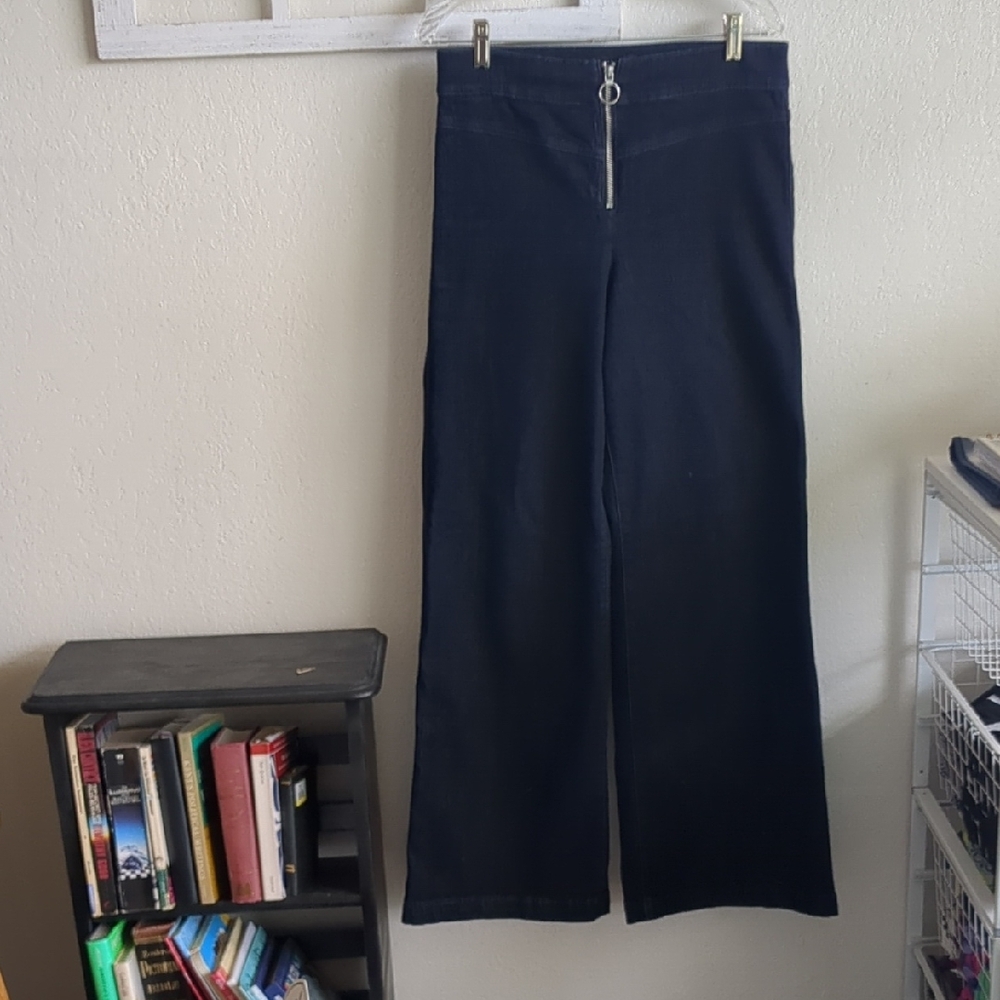 Stylish Black Wide-Leg Pants